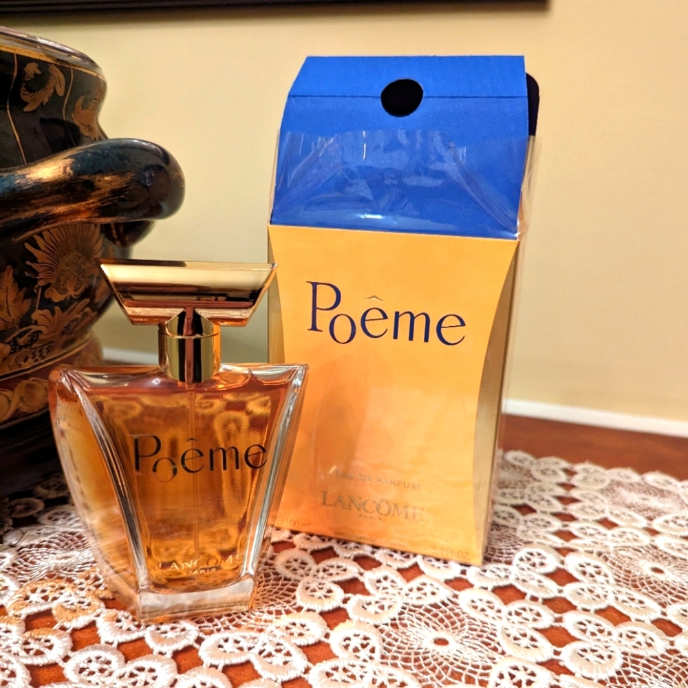 Poeme Lancome Perfume